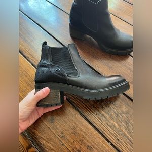 Bull Boxer Black Leather Booties Size 8